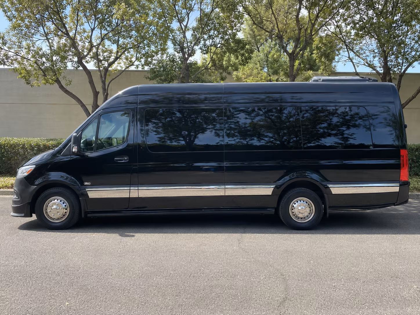 book a bus for your next private event 5