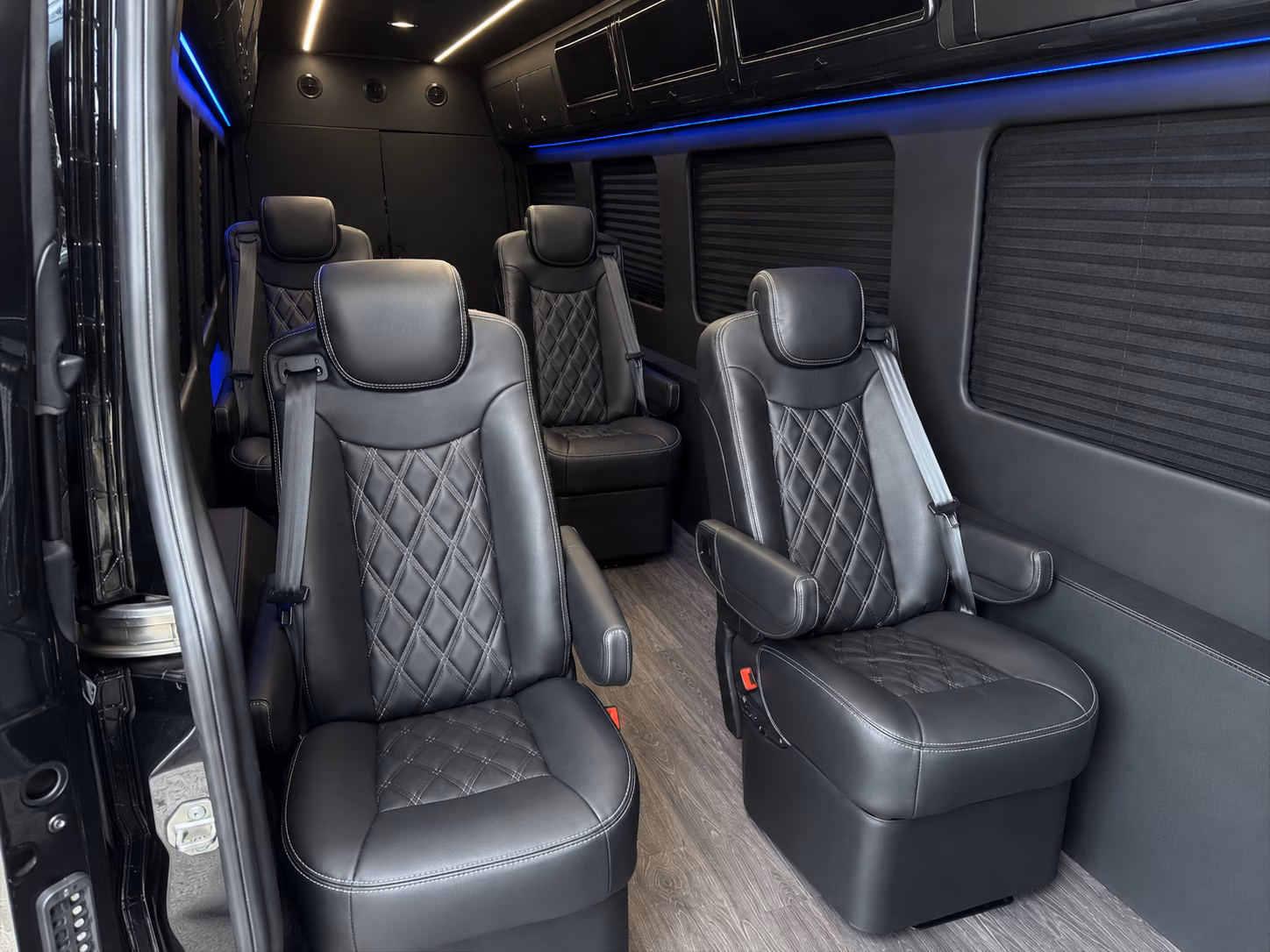 book a bus for your next wedding 2