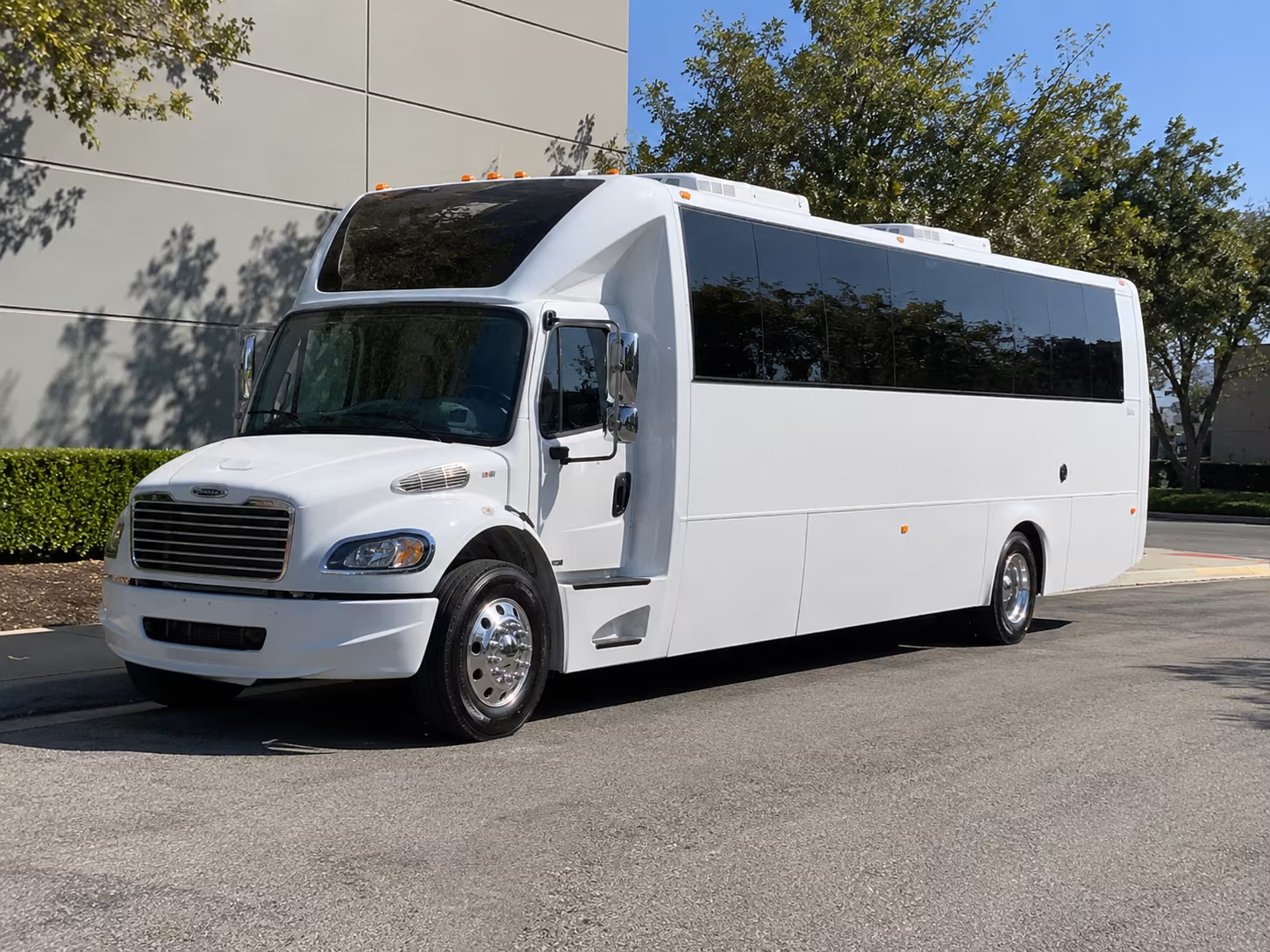 evening and off site event buses for lauderhill convention groups