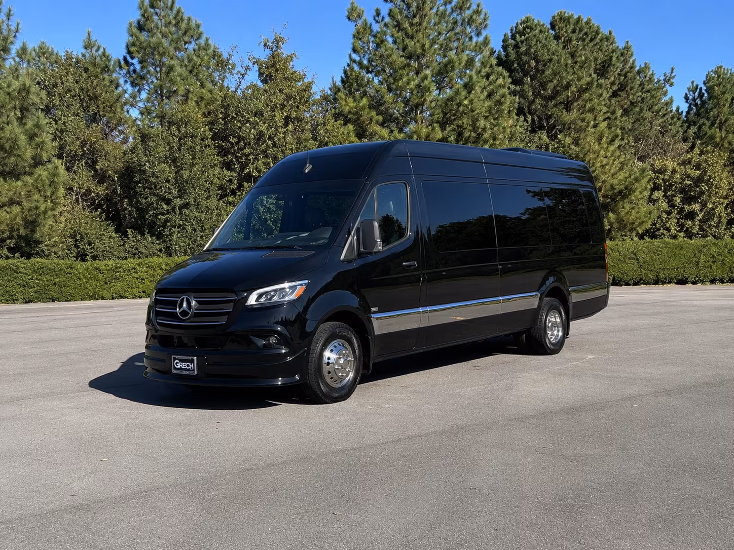fort lauderdale hollywood international airport fll shuttle buses charter transfers