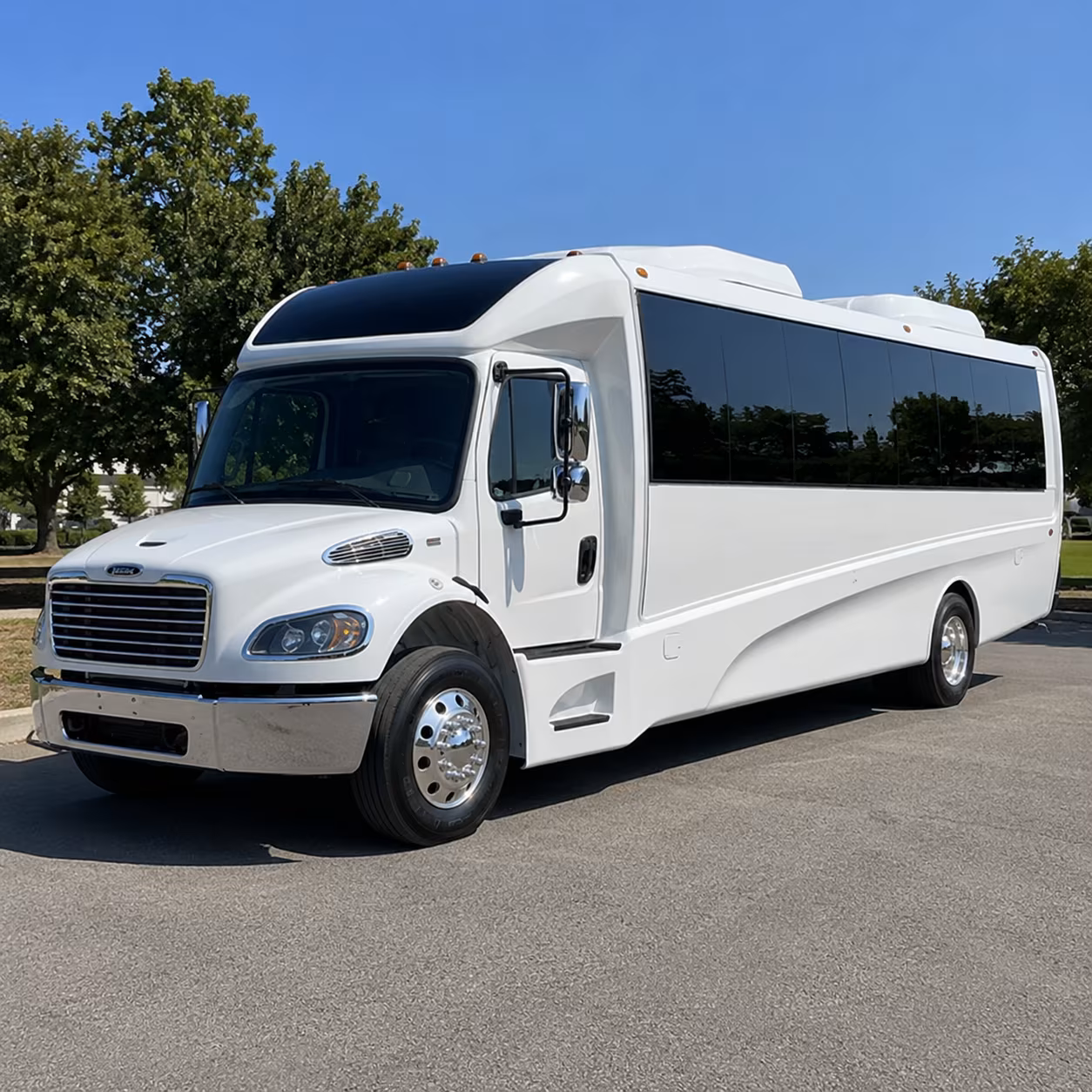 lauderhill 18 passenger minibus