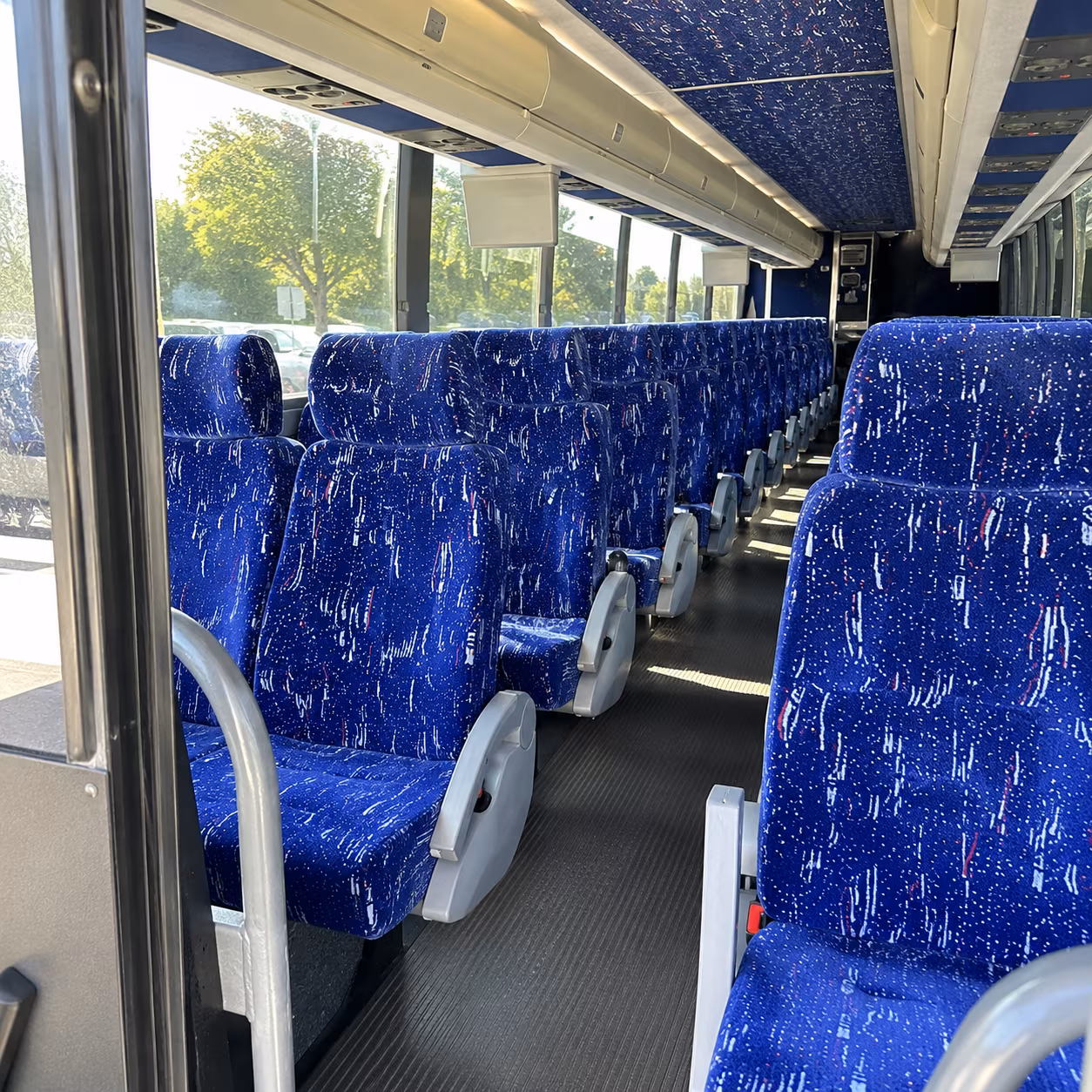 lauderhill minibus rentals